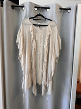 Load image into Gallery viewer, Maud Dainty Silk Brie Manual Blouse