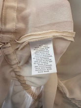 Load image into Gallery viewer, Maud Dainty Silk Brie Manual Blouse
